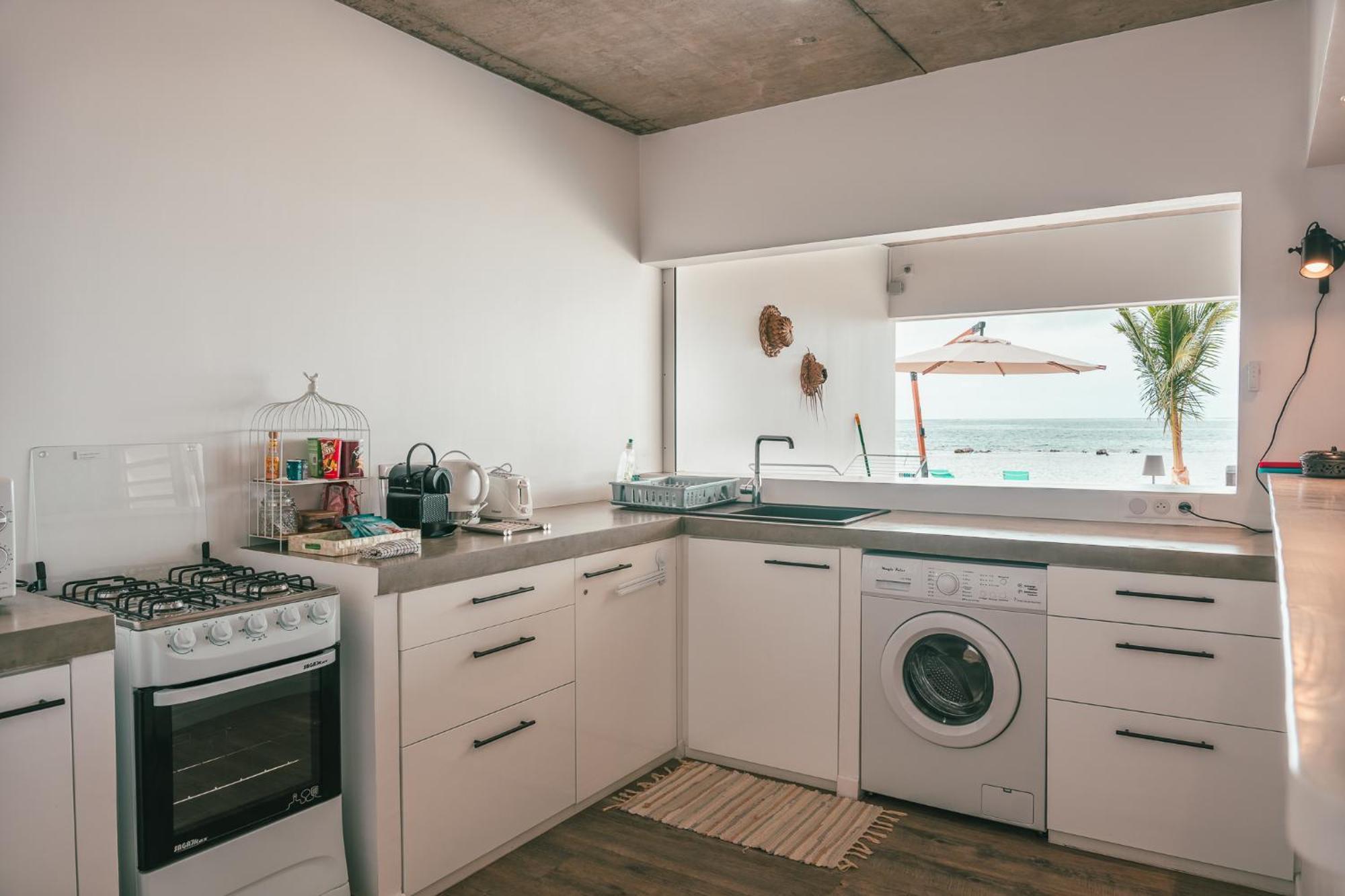 Pension Irivai, Appartement Rava 1 Chambre Bord De Mer أوتوروا المظهر الخارجي الصورة